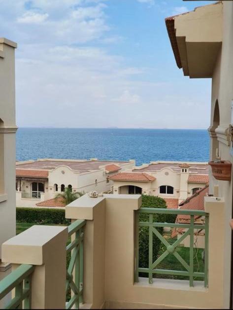 Cozy Chalet In A Luxurious Compound Family Only Ain Sukhna Esterno foto
